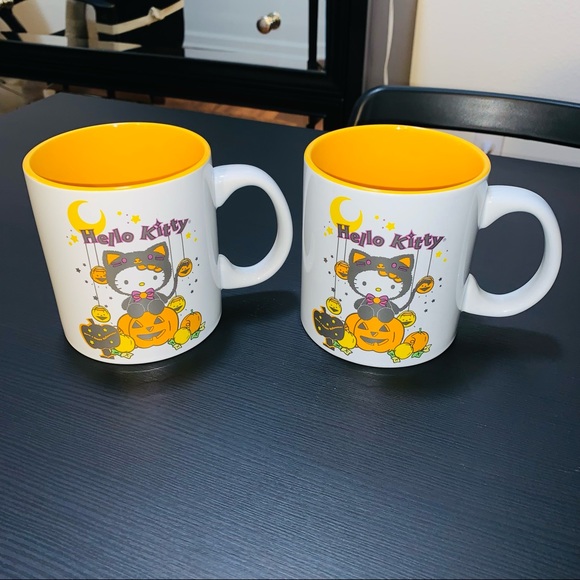 NEW Sanrio Hello Kitty | Halloween Mugs Set 2021 - Picture 10 of 11